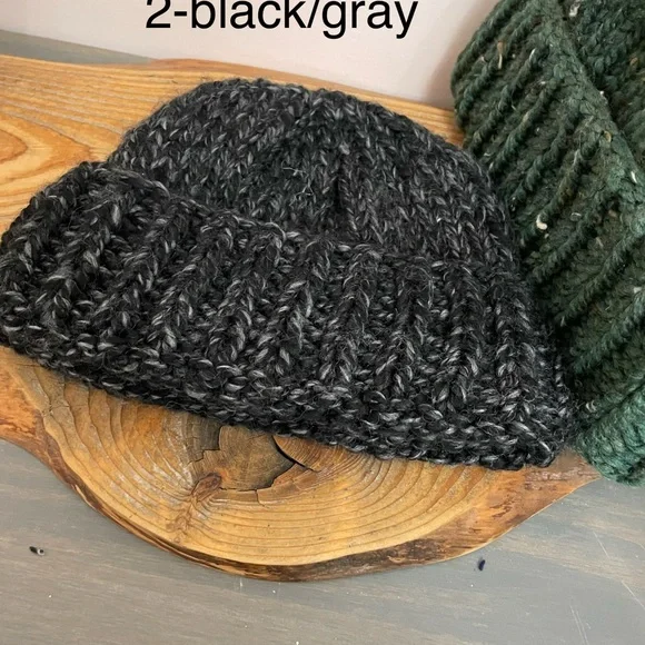 new Hand Knit chunky beanie hat, wool blend, unisex - Picture 3 of 4